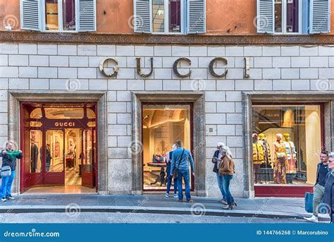 gucci roma roma|gucci stores in rome.